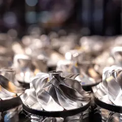Metalowe wirniki turbosprężarek, kluczowe dla sprawdzenia turbiny w dieslu.