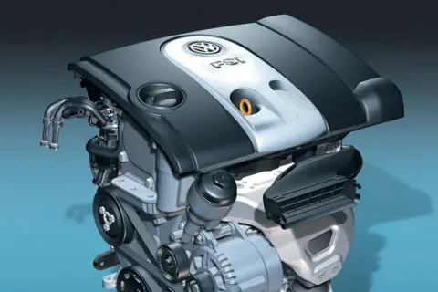Silnik Volkswagen FSI. Dowiedz się, mpi co to za technologia i jak działa w tym silniku.