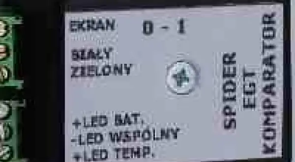 SPIDER EGT KOMPARATOR, urządzenie z oznaczeniami "EKRAN 0-1", "BIAŁY", "ZIELONY", "+LED BAT", "-LED WSPÓLNY", "+LED TEMP.".