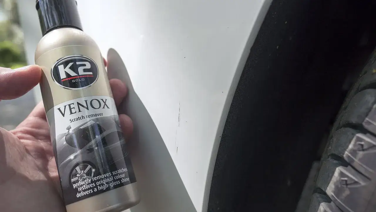 K2 VENOX – jak usunąć rysy z lakieru? Preparat do polerowania, który przywróci blask Twojemu samochodowi.