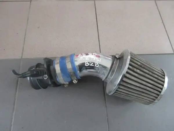 Filtr stożkowy do Audi A3 1.8 TFSI BZB. Zapewnia lepszy przepływ powietrza, co daje lepsze osiągi.