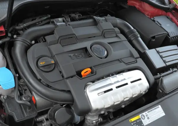 Silnik 1.4 TSI EA211, serce wielu modeli Volkswagena, Skody i Seata. Znajduje się w autach takich jak Golf, Octavia czy Leon.